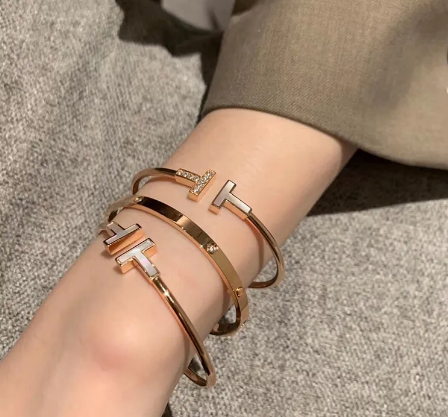 Titanium bracelet Titanium bracelet