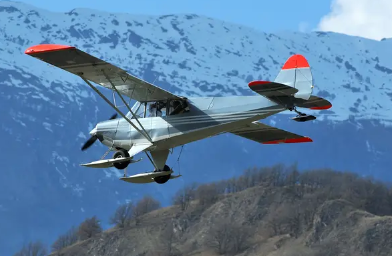 Why Do Reconnaissance Aircraft Prefer Titanium?